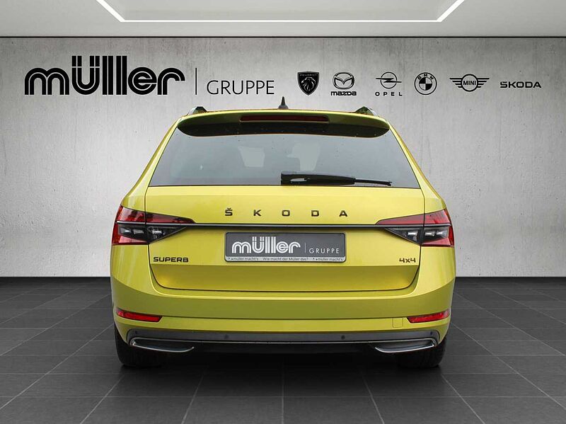 SKODA Superb Combi 2.0 TDI 4x4 DSG Sportline