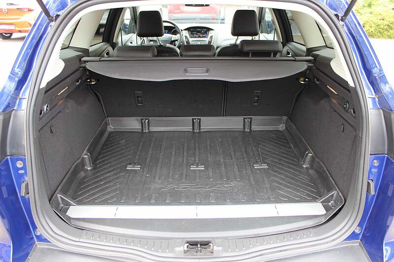 Ford Focus Turnier 1.5 EcoBoost Titanium