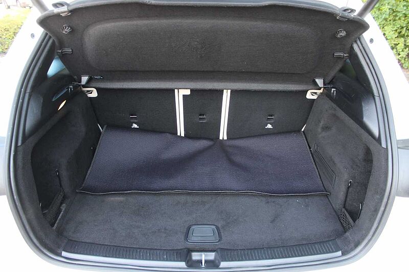 Mercedes-Benz B 220 4Matic 7G-DCT Progressive