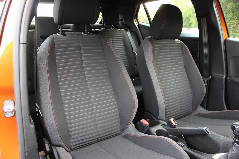 Peugeot 2008 PureTech 100 Active Pack