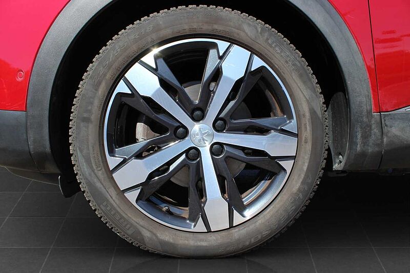 Peugeot 3008 BlueHDi 130 EAT8 Allure
