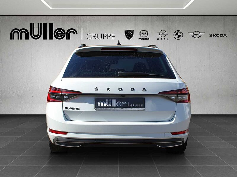 SKODA Superb Combi 2.0 TSI DSG Sportline