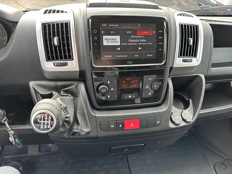 Peugeot Boxer Kastenwagen 333 L2H1 BlueHDi120