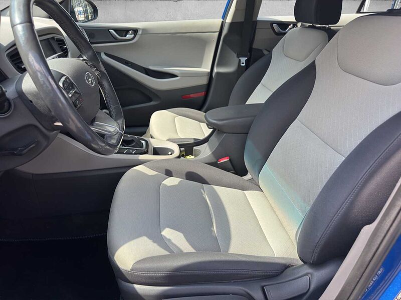 Hyundai IONIQ Hybrid 1.6 GDI Style