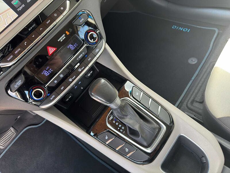Hyundai IONIQ Hybrid 1.6 GDI Style