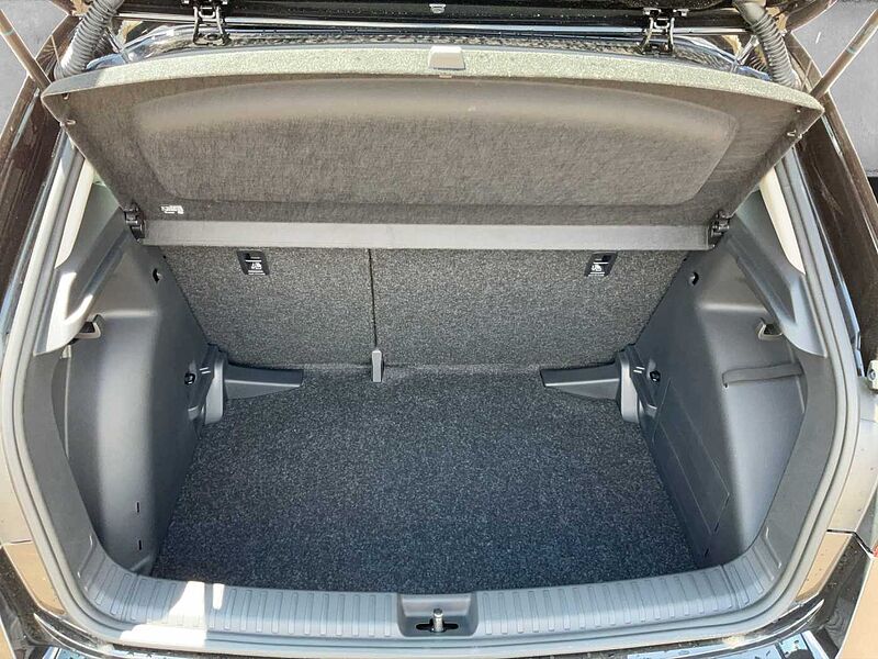 SKODA Fabia Essence 1.0 MPI