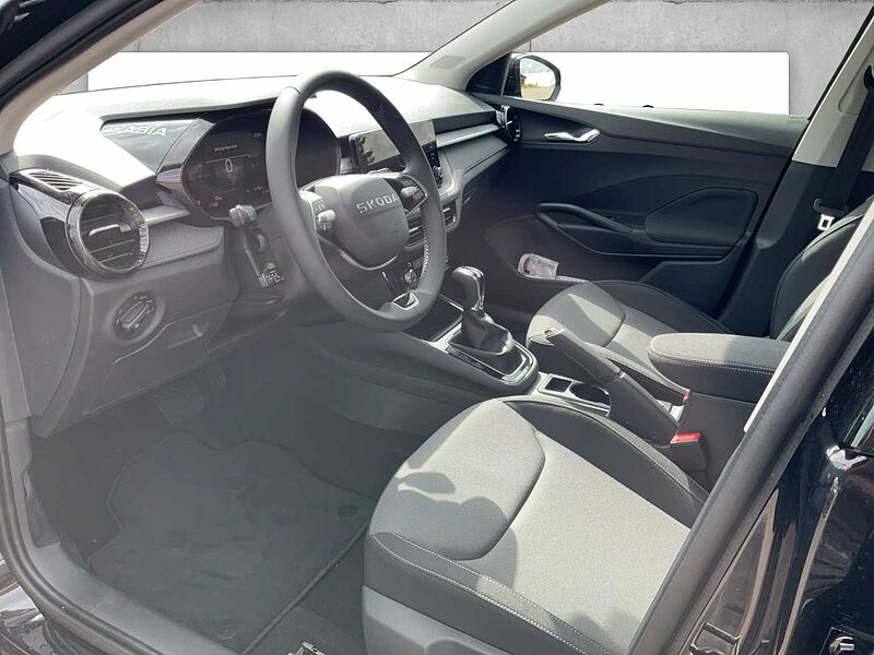 SKODA Fabia Tour 1.0 TSI DSG