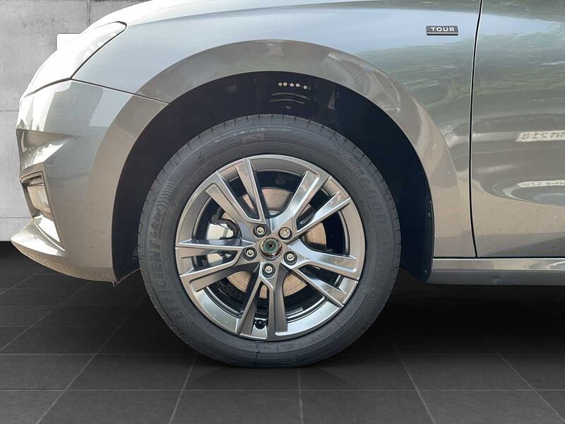 SKODA Fabia Tour 1.0 TSI DSG