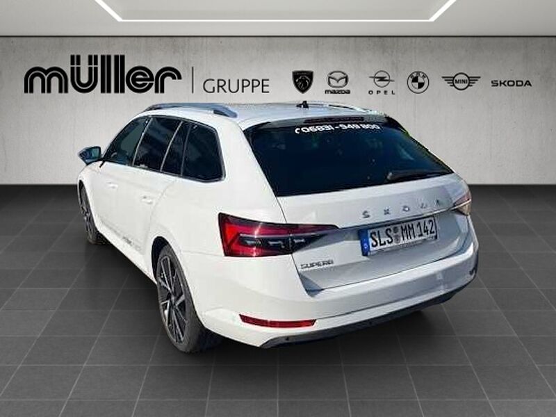 SKODA Superb III Combi Diesel 2.0 TDI DSG Style