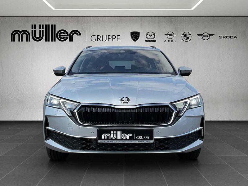 SKODA Octavia Combi Tour 2.0 TDI DSG