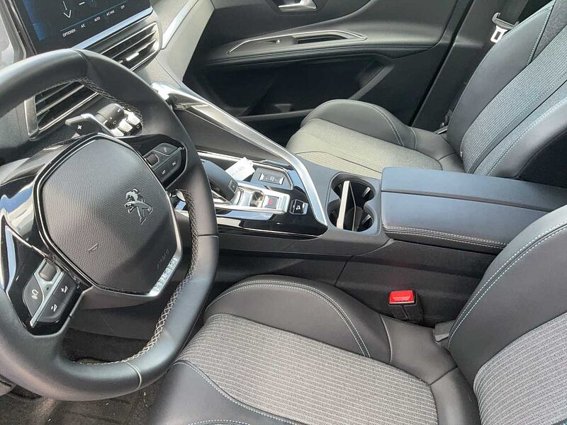 Peugeot 3008 PureTech 130 Stop & Start GPF EAT8 Allure Pack