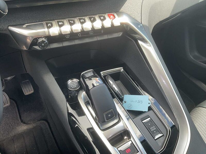 Peugeot 3008 PureTech 130 Stop & Start GPF EAT8 Allure Pack