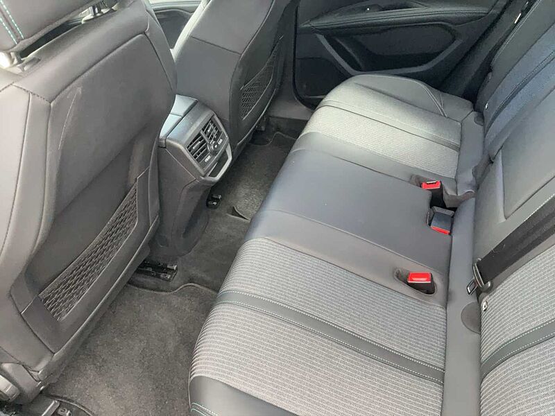 Peugeot 3008 PureTech 130 Stop & Start GPF EAT8 Allure Pack