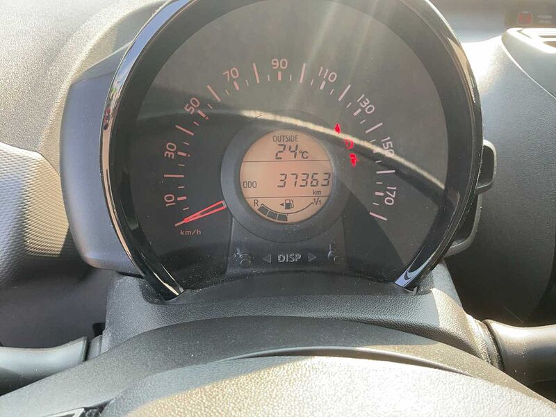 Peugeot 108 5-Türer VTI 72 Stop&Start Top! Style