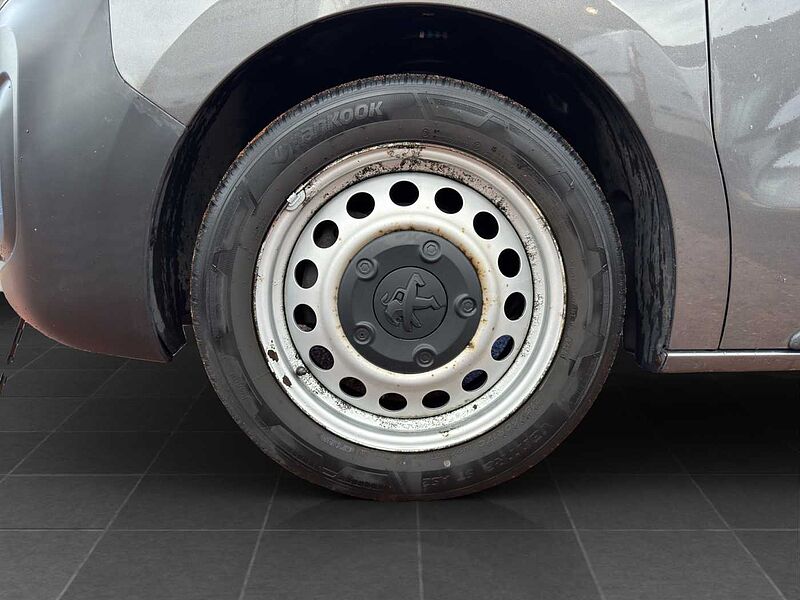 Peugeot Expert BlueHDi 120 L2H1 Premium