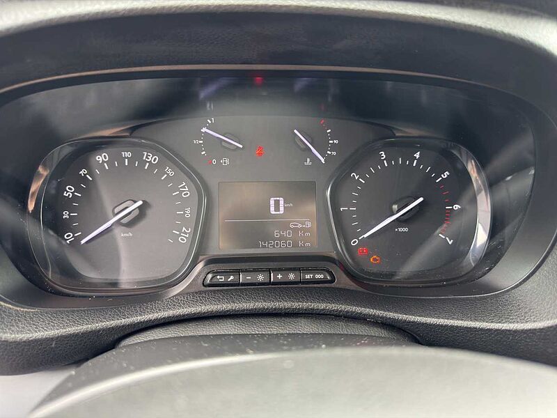 Peugeot Expert BlueHDi 120 L2H1 Premium