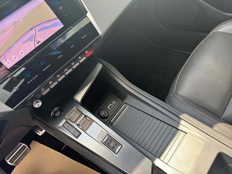 Peugeot 308 SW Plug-In Hybrid 225 e-EAT8 GT Pack