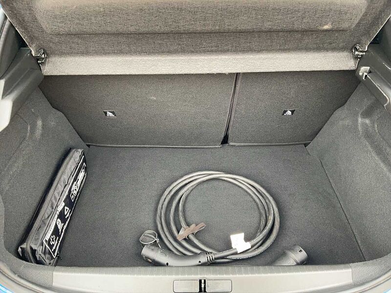 Peugeot 208 Elektromotor 136 GT