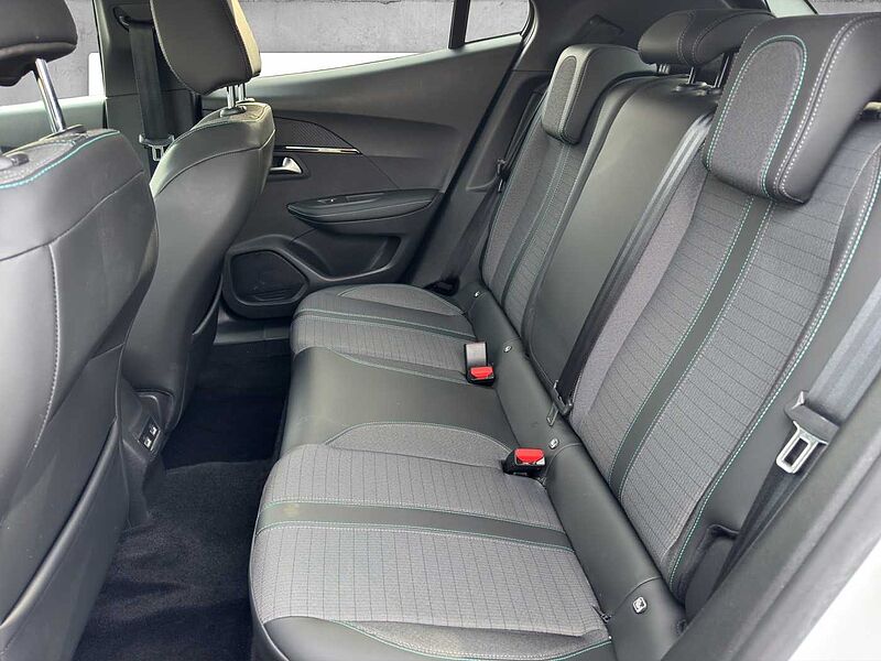 Peugeot 2008 Elektro Allure Pack 136