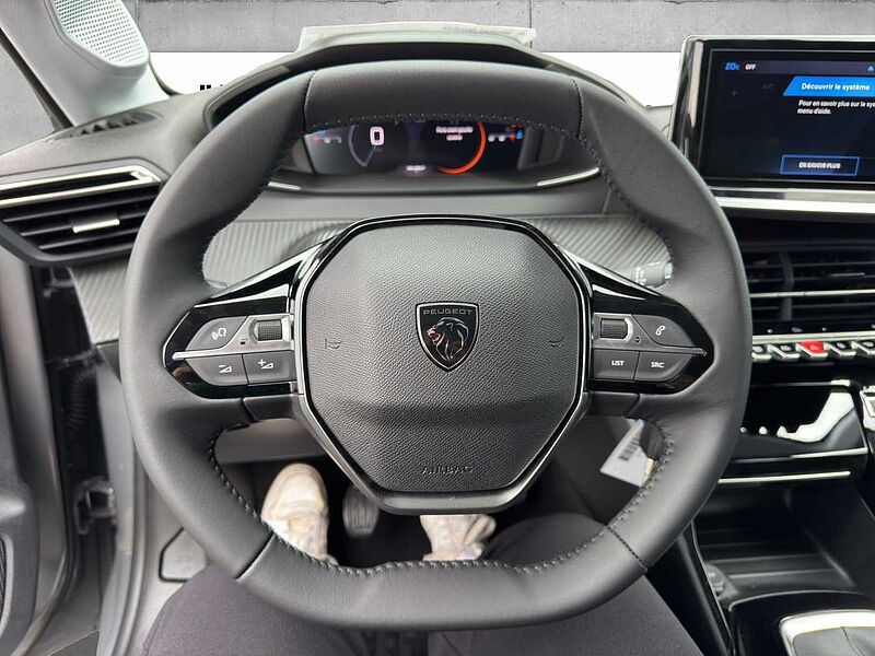 Peugeot 208 PureTech 100 Allure