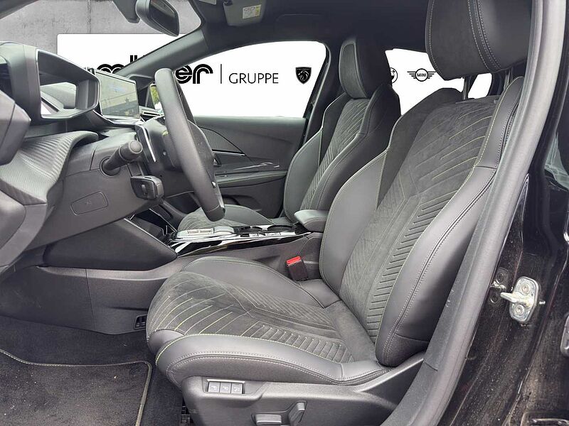 Peugeot 208 GT Hybrid 145 e-DSC6