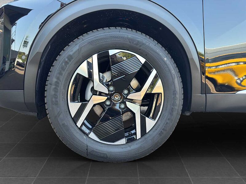 Peugeot 2008 PureTech 130 Allure