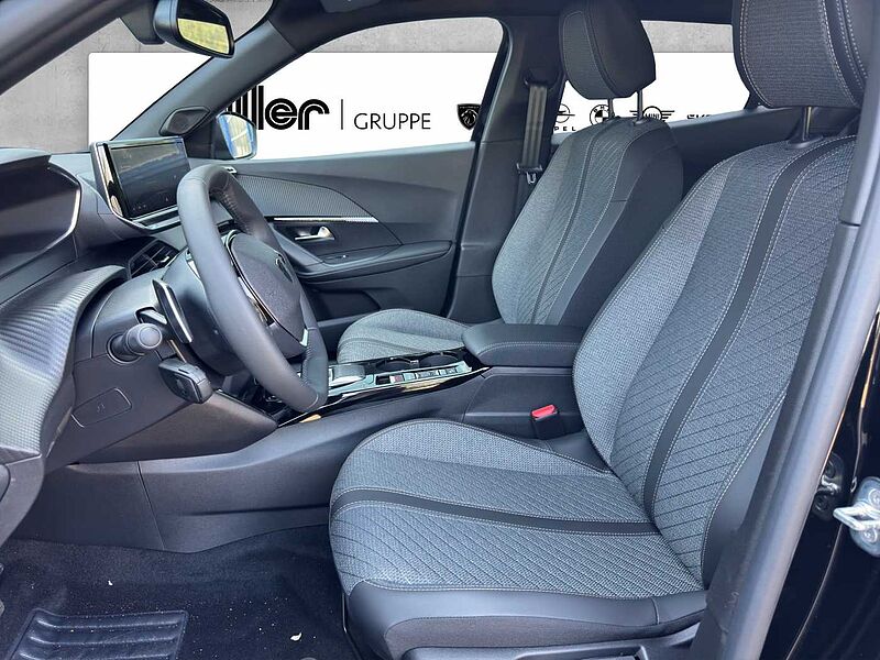 Peugeot 2008 PureTech 130 Allure