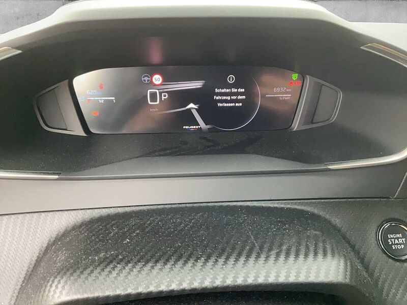 Peugeot 2008 Allure Hybrid 136 e-DSC