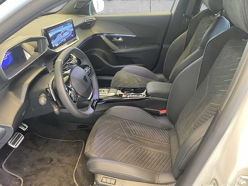 Peugeot 2008 Hybrid 136 e-DSC GT