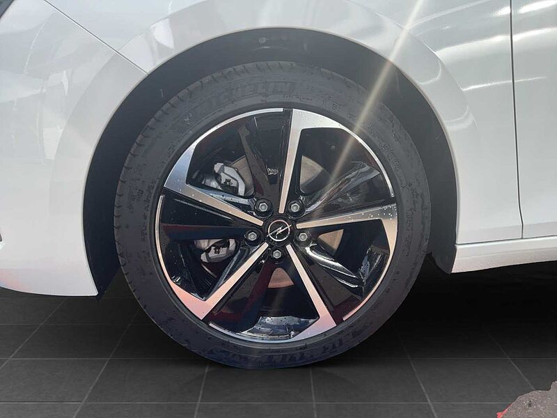 Opel Astra Sports Tourer Diesel 1.5 D Automatik GS